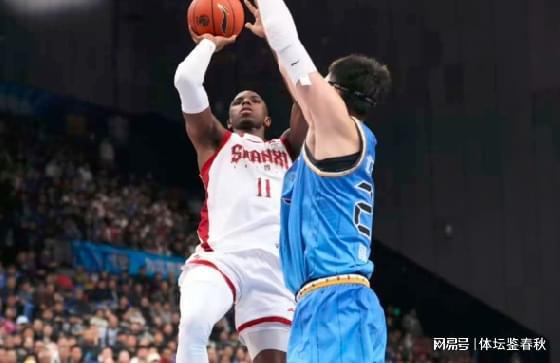 开云体育下载-首钢遭重创!周琦眼睛再受伤,球队迎来伤病潮,新大外援即将到位