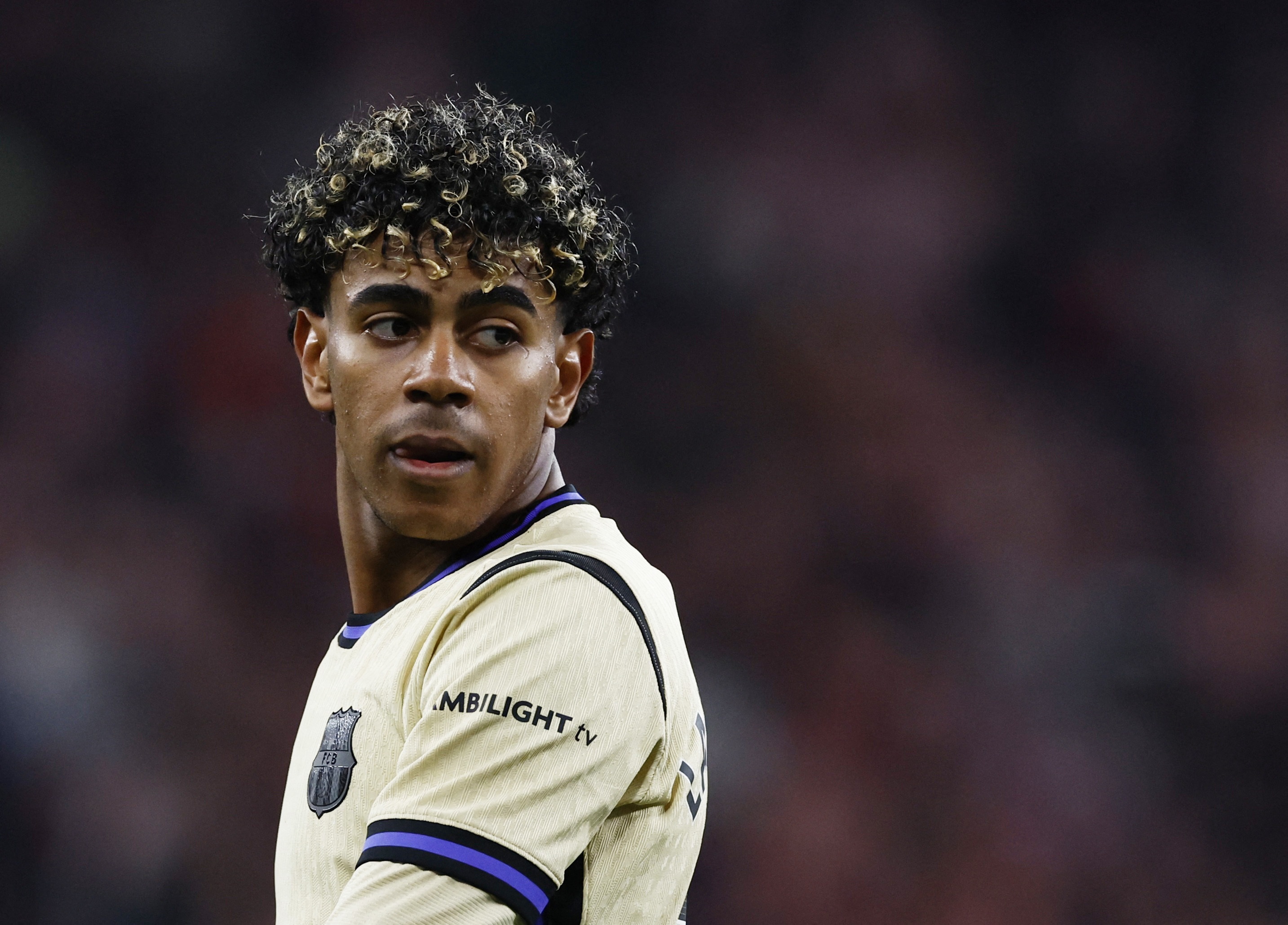 体育入口-尽力局！亚马尔过人、关键传球、造犯规等多项数据领跑全场